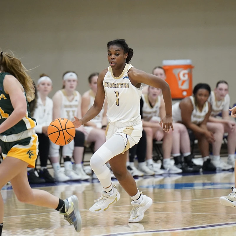 Houghton womens basketball player Trinity Copeland on the court.