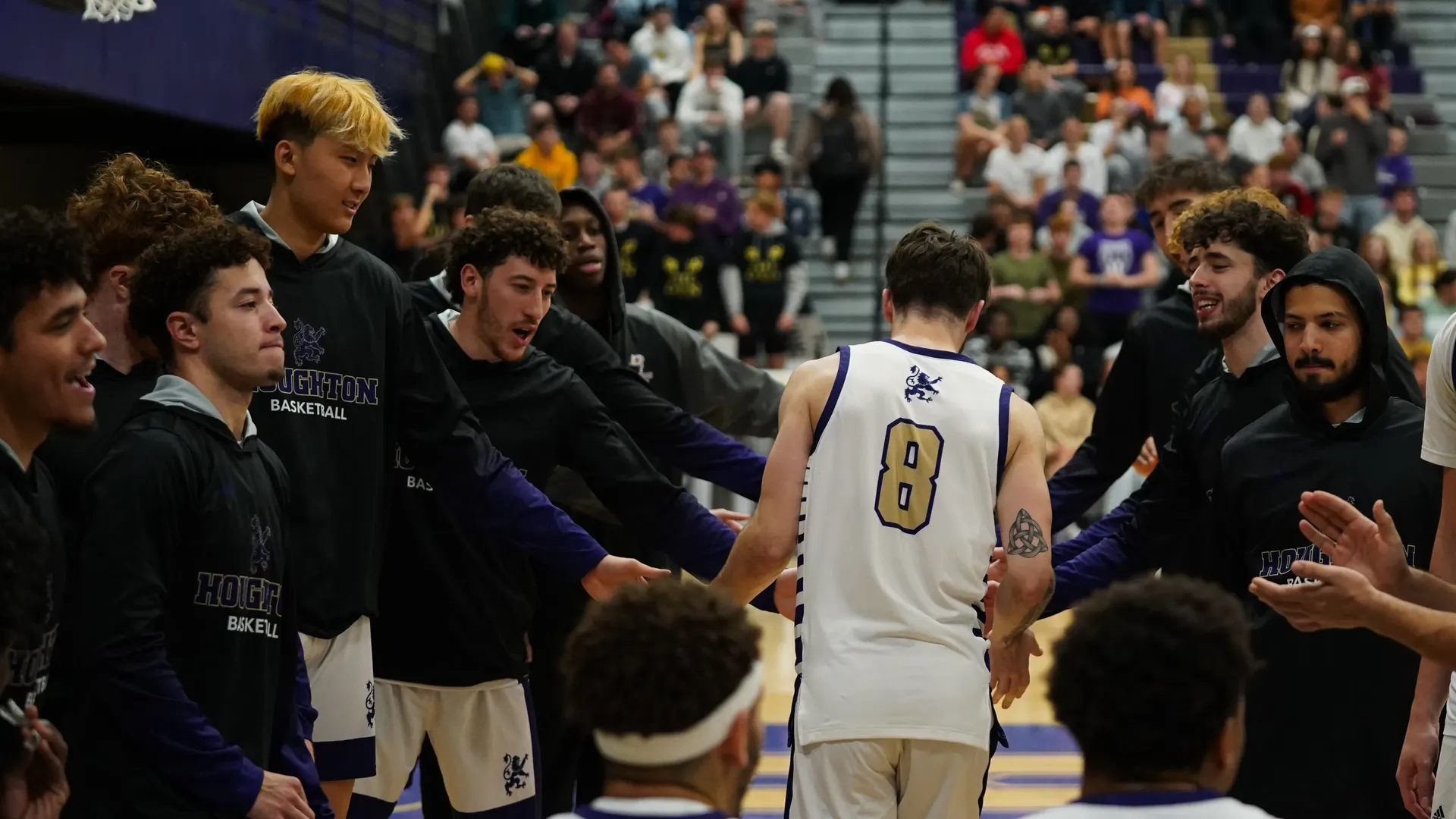 Houghton Basketball students